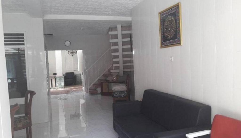 Graha Teras Syariah Hotel Surabaia Exterior foto